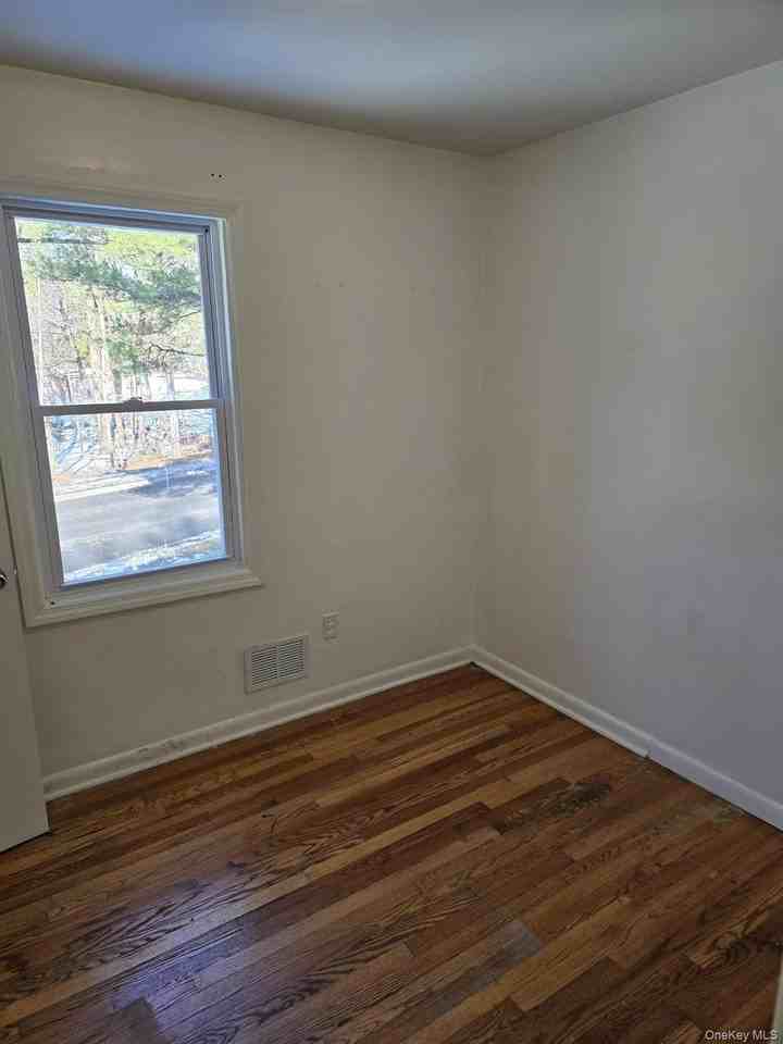 3 Christmas Hill Rd - Photo 5 of 8