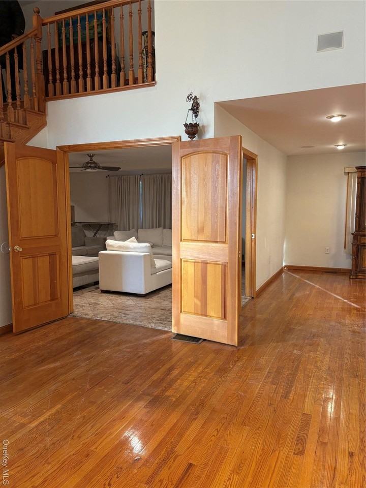 25805 83rd Ave - Photo 4 of 10