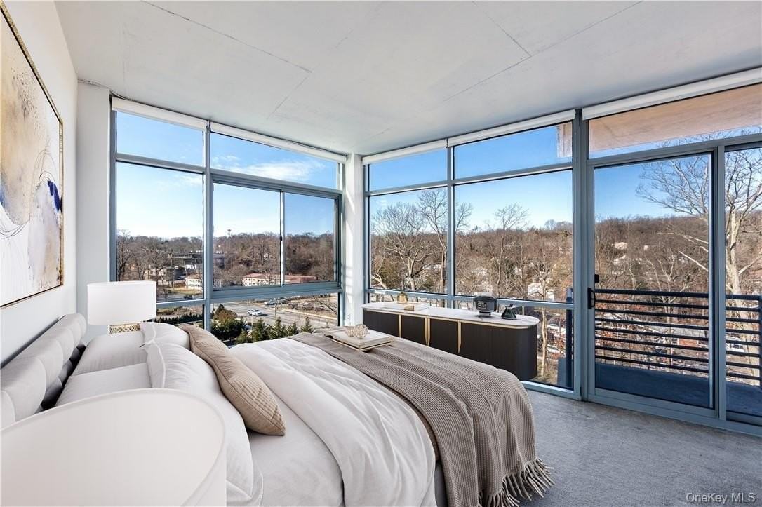 N Central Ave #3I - Photo 3 of 25