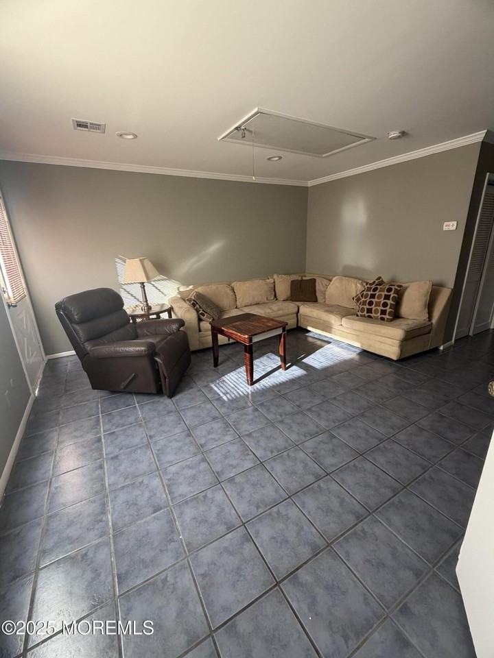 60 Sherman Ave Unit B #B - Photo 7 of 16