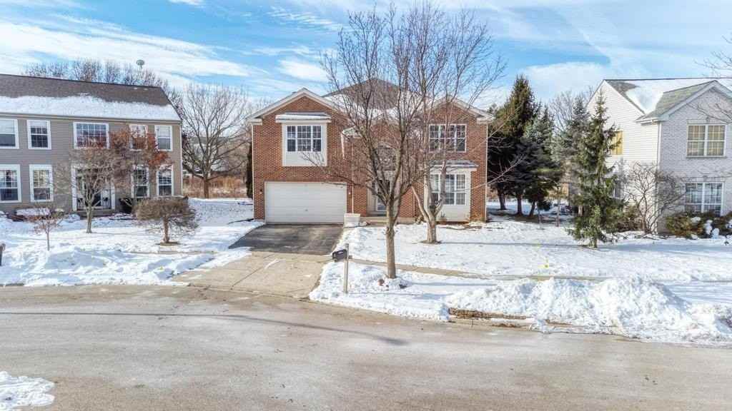 5610 Heartland Ct - Photo 3 of 50