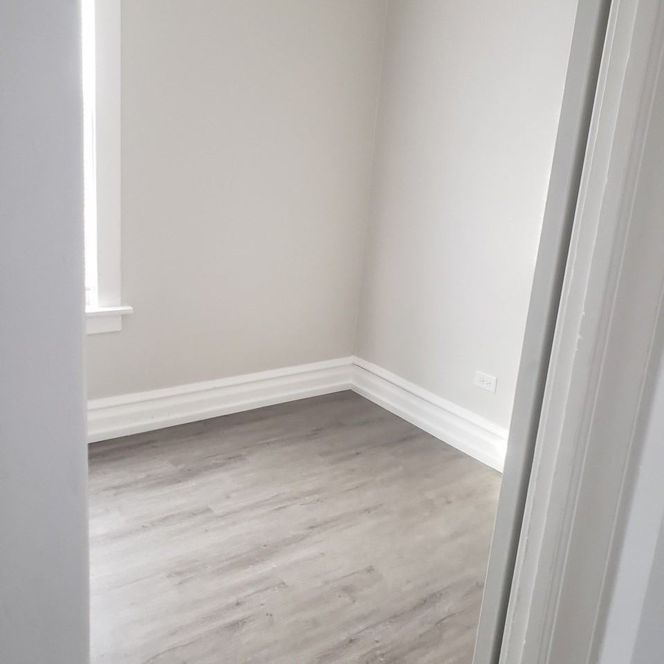 36 W 103rd Pl Unit 2 #2 - Photo 6 of 10