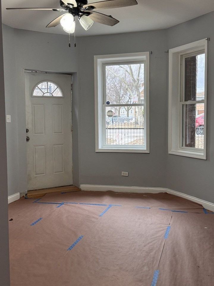 5323 S Damen Ave Unit 1fl #1FL - Photo 3 of 13