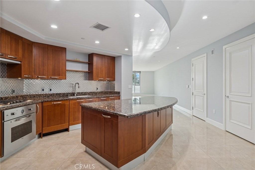 5047 Scholarship - Photo 3 of 30