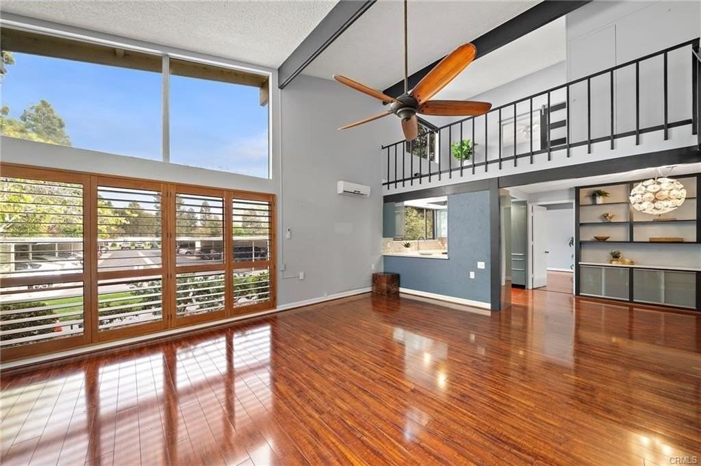 228 Avenida Majorca #C - Photo 4 of 23