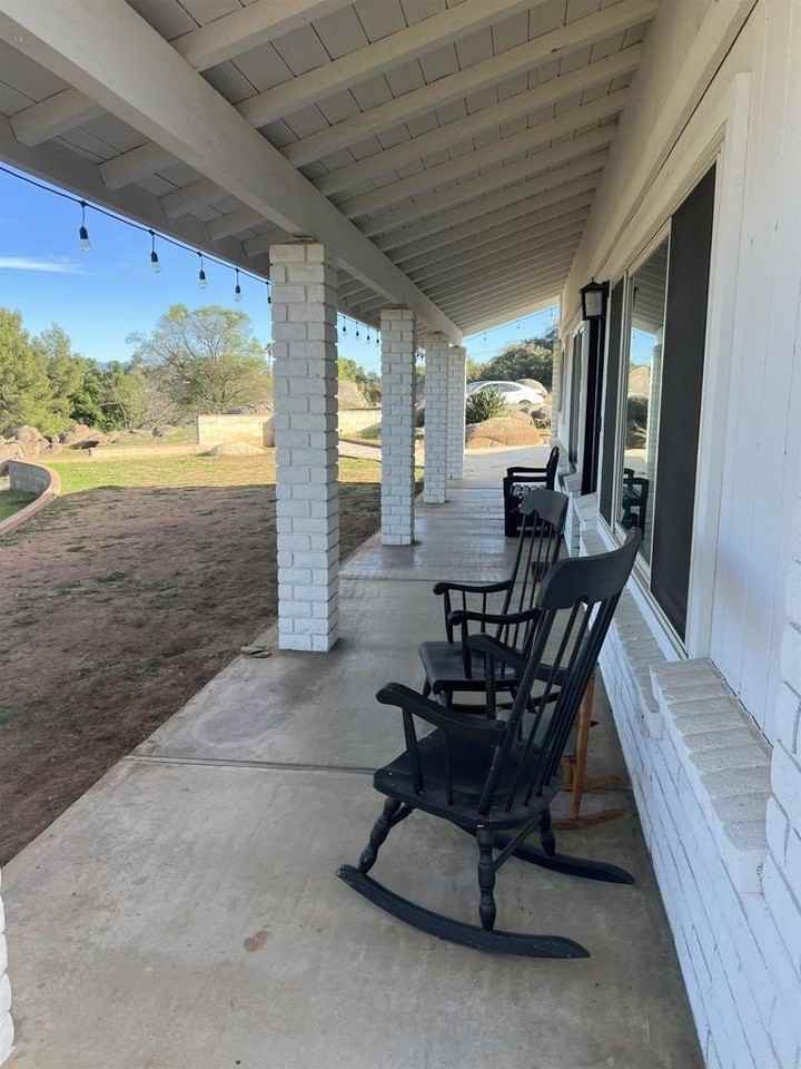 1224 Alpine Heights Rd - Photo 3 of 33