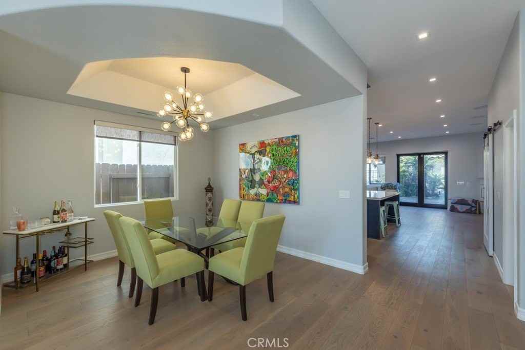 831 Frankfort Ave - Photo 7 of 43