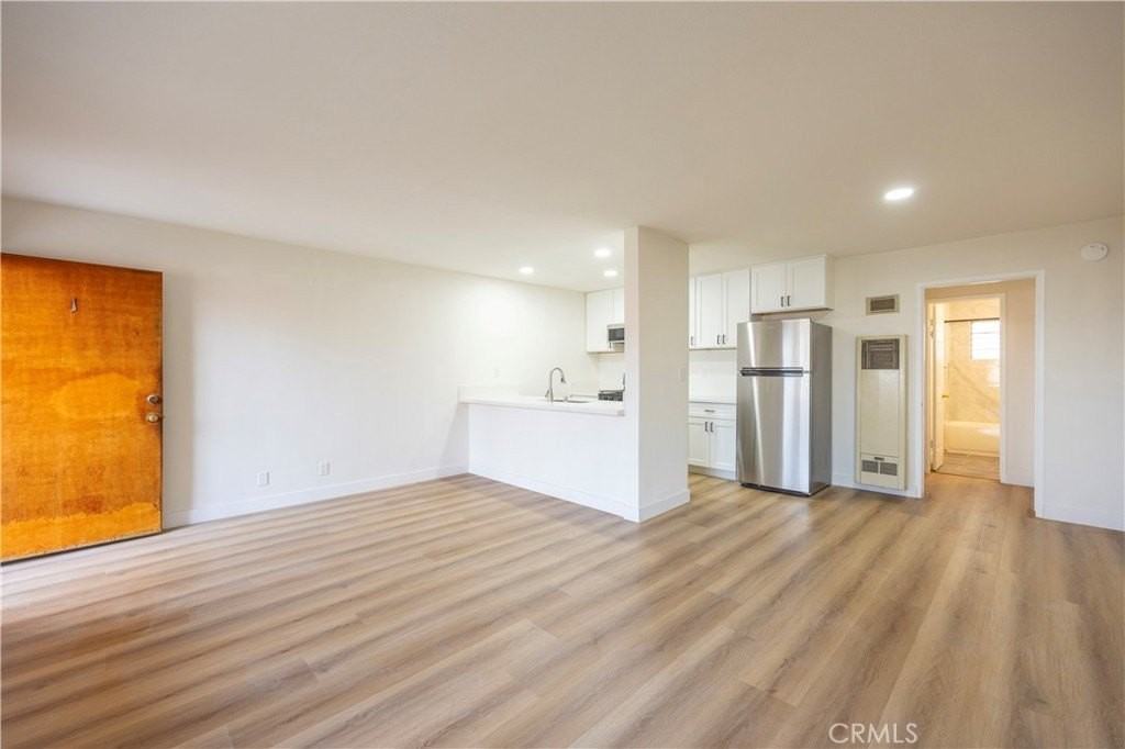 115 N Walnuthaven Dr #1 - Photo 3 of 15