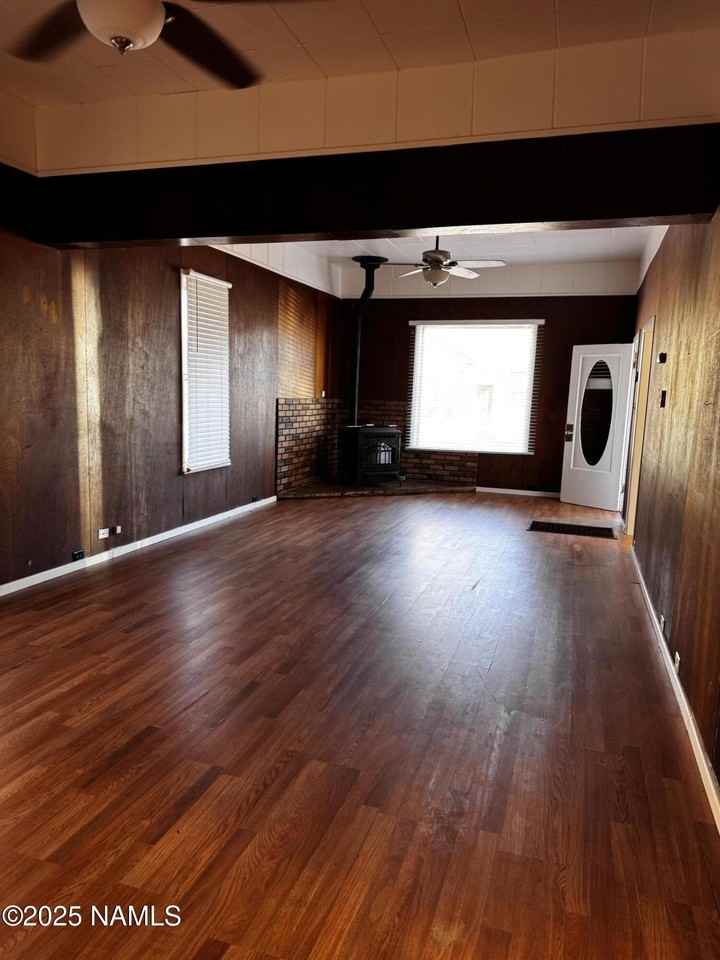 215 W Fourth St - Photo 2 of 14