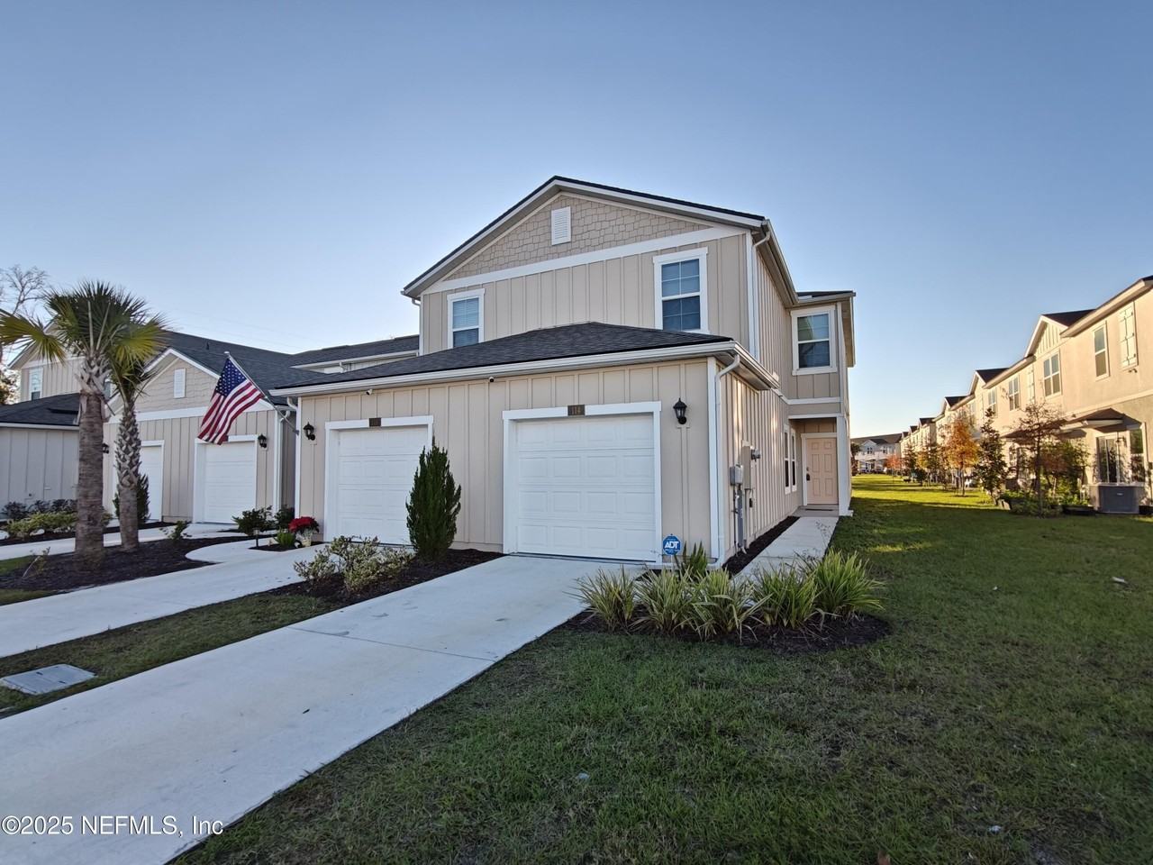 114 Summer Moon Dr - Photo 2 of 46