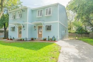 featured image of 798 Main St