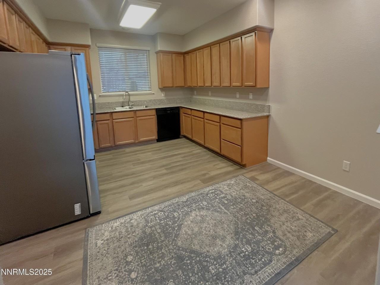 4555 Keyhaven Dr - Photo 3 of 13