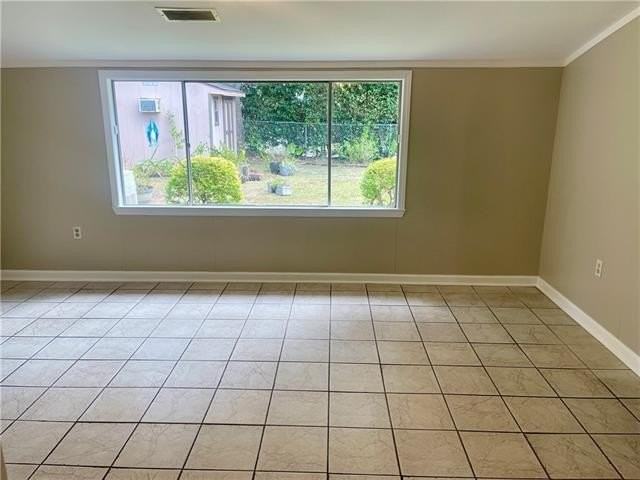 715 Ashlawn Dr - Photo 6 of 14