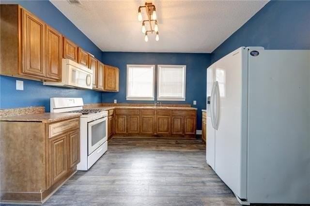 2005 Louisa St - Photo 6 of 10