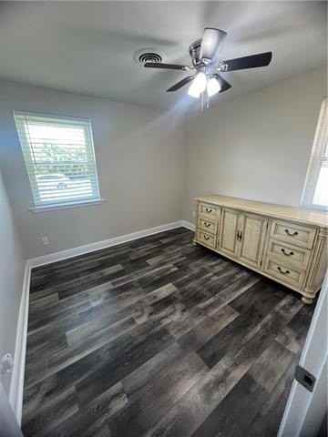 2610 Idaho Ave - Photo 7 of 11