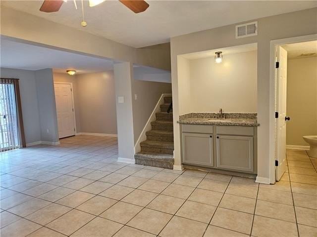 11040 Roger Dr #C - Photo 4 of 19