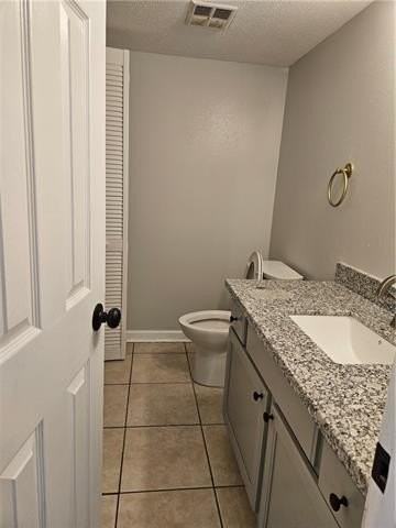 11040 Roger Dr #C - Photo 5 of 19