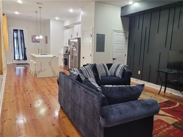 2819 Dryades St - Photo 5 of 12