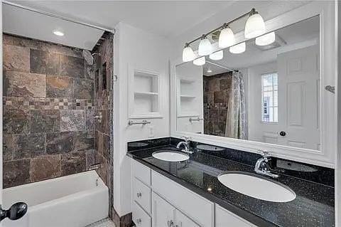 6940 Orleans Ave - Photo 5 of 9