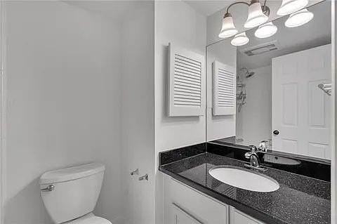 6940 Orleans Ave - Photo 7 of 9