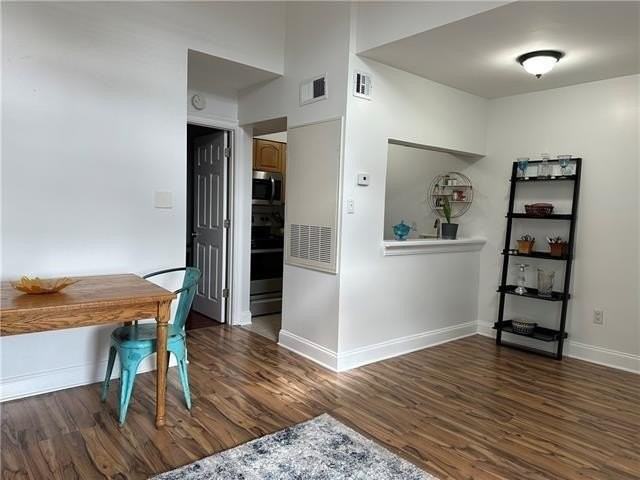 2330 Edenborn Ave #324 - Photo 5 of 18