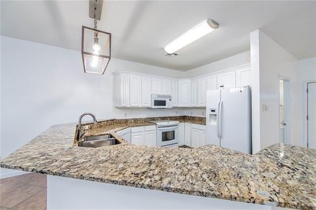 3031 Barrow St #14 - Photo 6 of 16