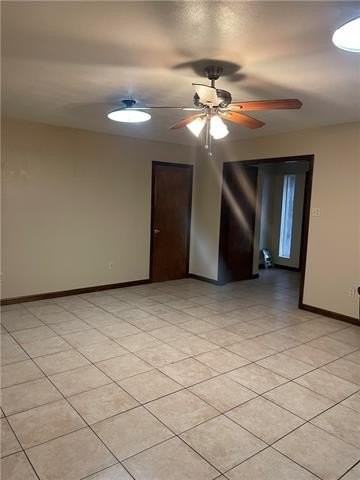 3240 Idaho Ave - Photo 6 of 12