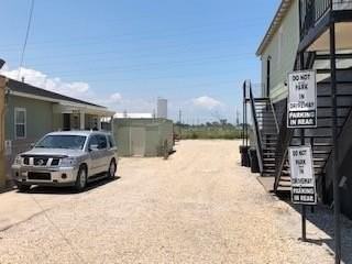 4522 Downman Rd - Photo 4 of 4