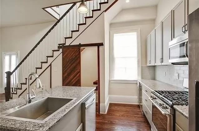 1600 Governor Nicholls St - Photo 6 of 8