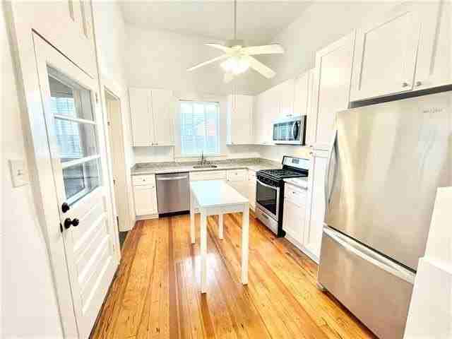 3512 Dauphine St - Photo 6 of 10