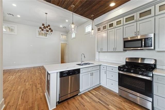 441 S Bernadotte St - Photo 5 of 25