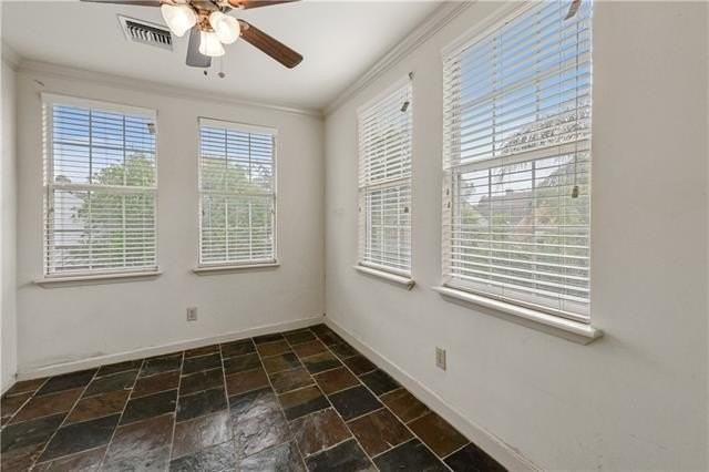 1925 1/2 Burdette St - Photo 4 of 8