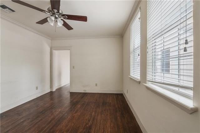 1925 1/2 Burdette St - Photo 5 of 8