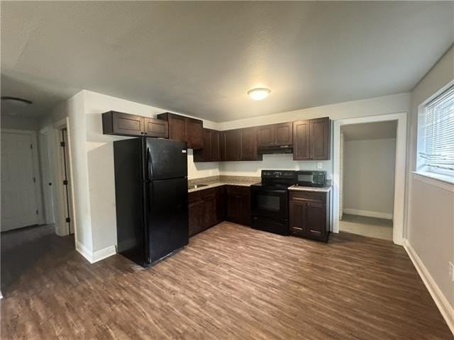 710 E Coleman Ave - Photo 2 of 13