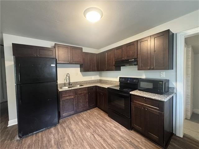 710 E Coleman Ave - Photo 3 of 13