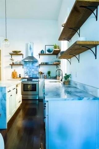 1328 Elysian Fields Ave - Photo 6 of 18