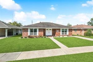 featured image of 1929 Green Oaks Dr