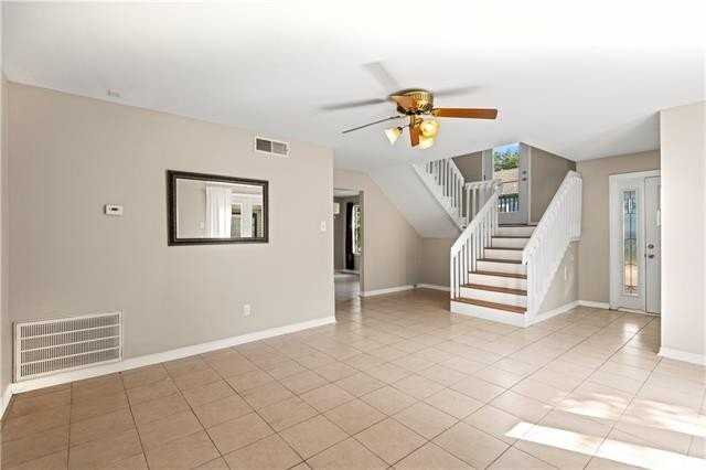 4328 Saint Peter St - Photo 4 of 25