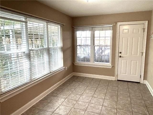 712 Marc Ct - Photo 7 of 16