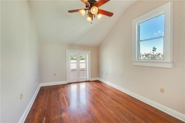 2720 Coliseum St #8 - Photo 3 of 19