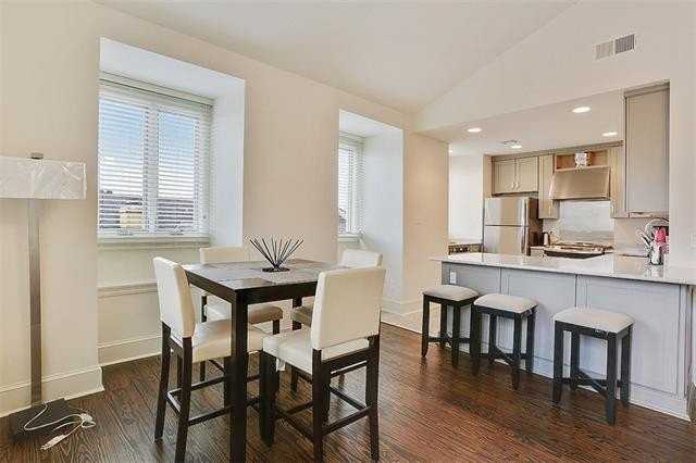 937 Saint Louis St #3 - Photo 5 of 17