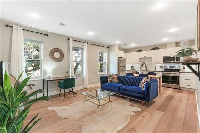 2600 Ursulines Ave #202 - Photo 3 of 15