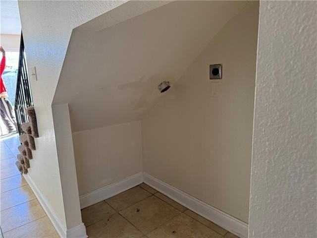 7700 Read Blvd #7 - Photo 4 of 11