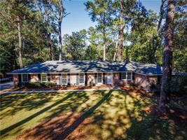 featured image of 108 North Dr