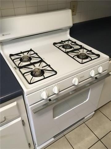 743 Toledano St - Photo 7 of 18