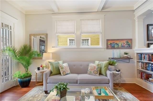 2030 Peniston St - Photo 6 of 29