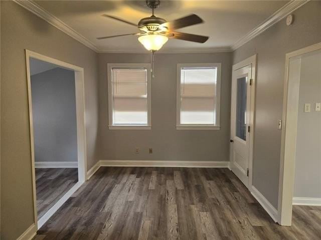 217 10th St - Photo 3 of 7