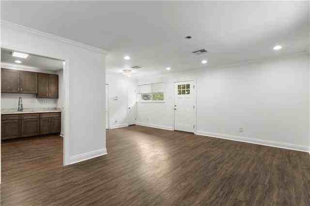 1409 Governor Nicholls St #C - Photo 3 of 14