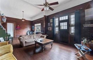 401 Elmira Ave - Photo 1 of 1