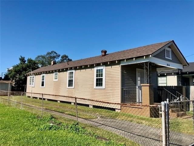 814 Fried St - Photo 2 of 21